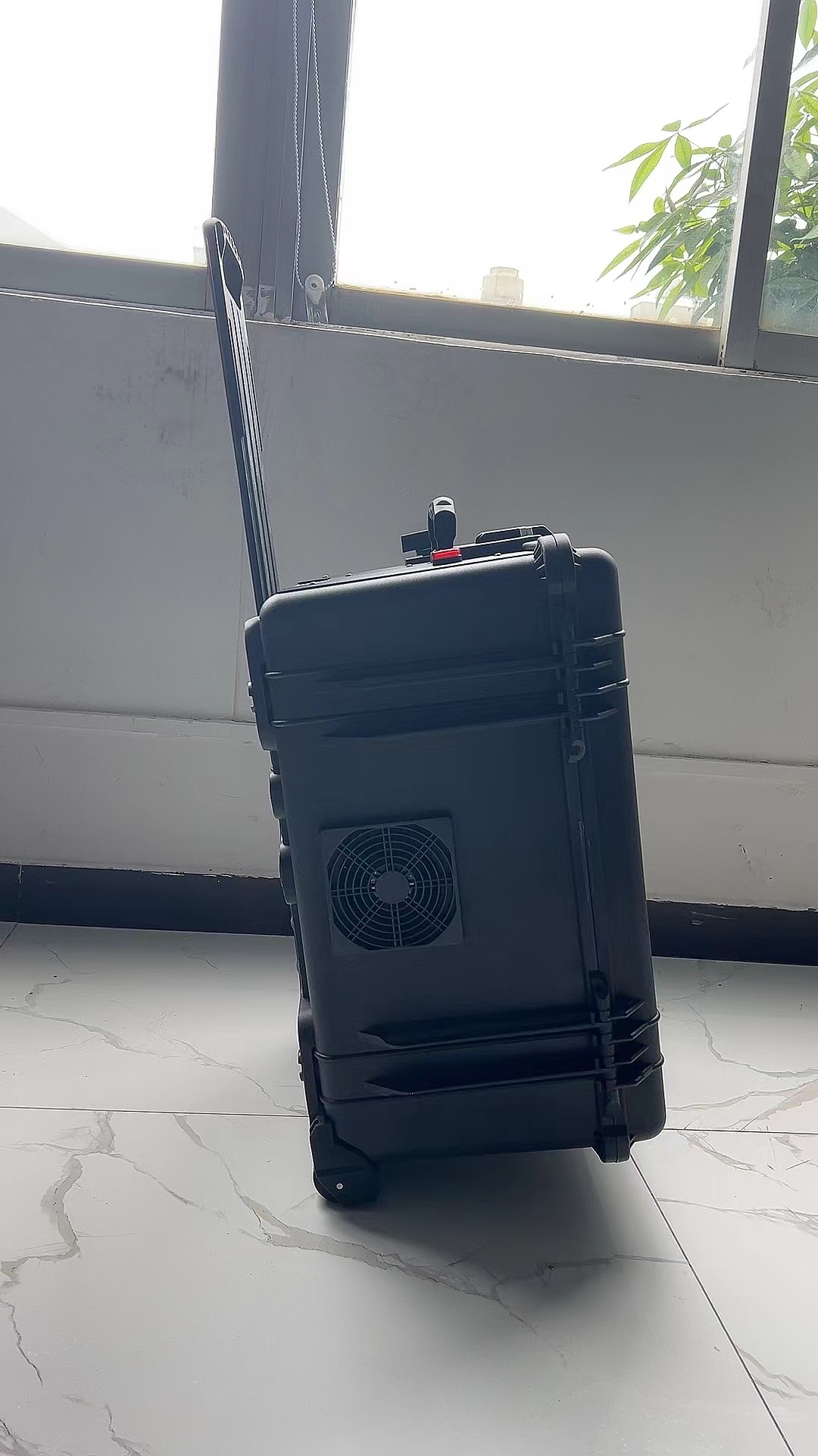 道滘镇手拉箱型移动通信干扰器